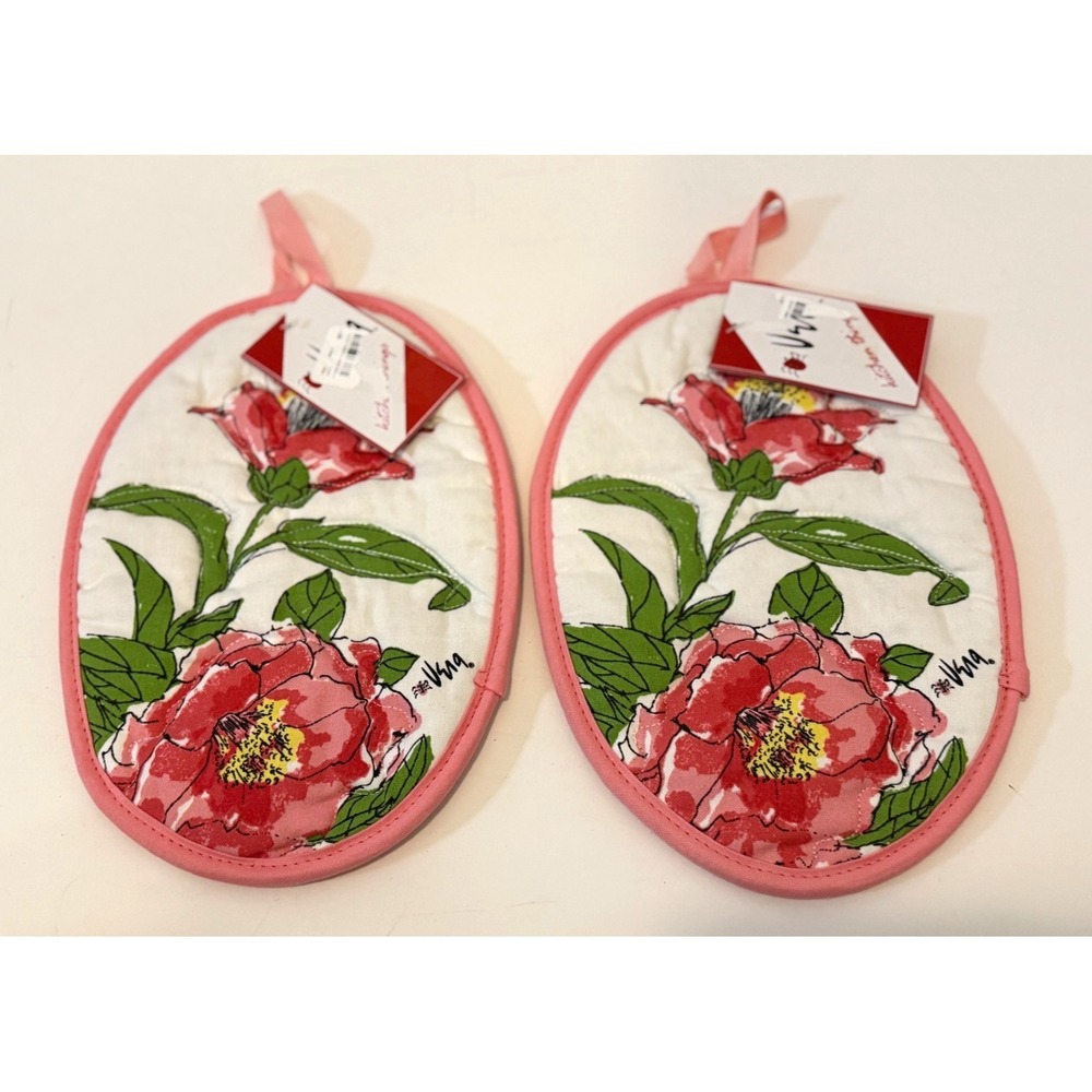 NWT Vera Neumann Camellia Floral Pot Holders Set of‎ 2 Quilted Cotton